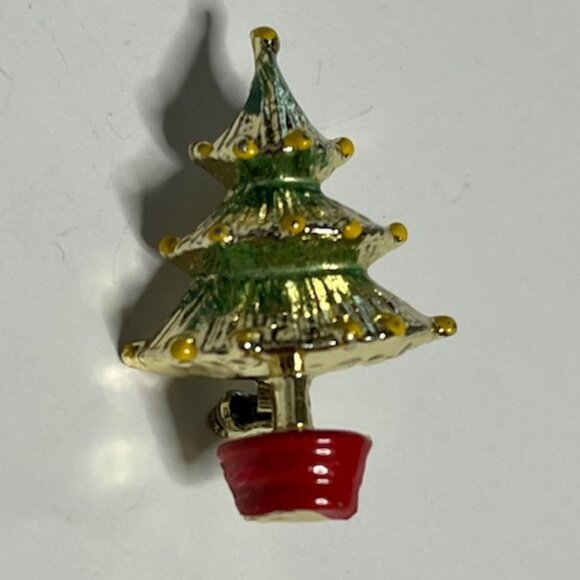 Classic Holiday Christmas Tree in Pot Brooch Pin Glittered Texture .75"x1.25" - Picture 3 of 10